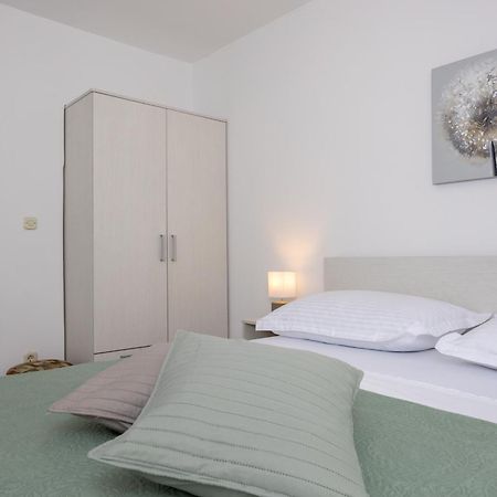 Apartmani Iva Tučepi Εξωτερικό φωτογραφία