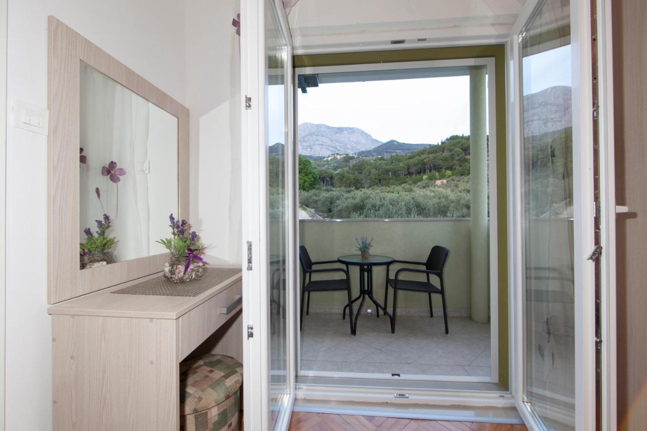Apartmani Iva Tučepi Εξωτερικό φωτογραφία