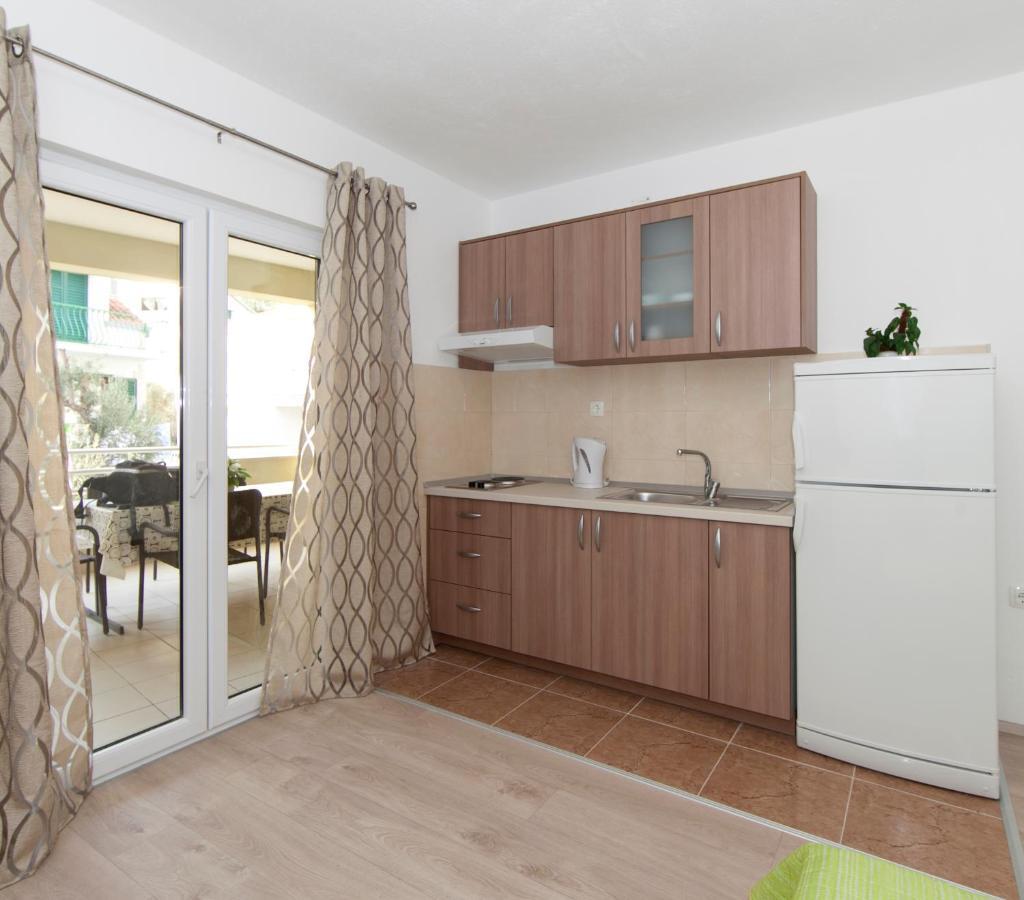 Apartmani Iva Tučepi Εξωτερικό φωτογραφία