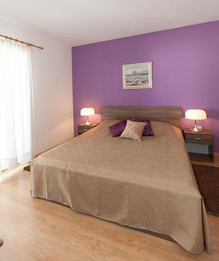 Apartmani Iva Tučepi Εξωτερικό φωτογραφία