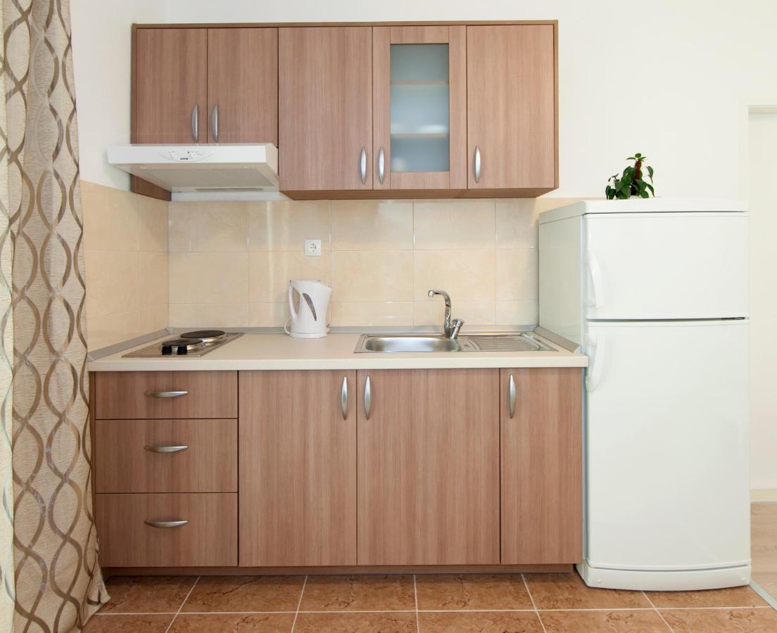 Apartmani Iva Tučepi Εξωτερικό φωτογραφία