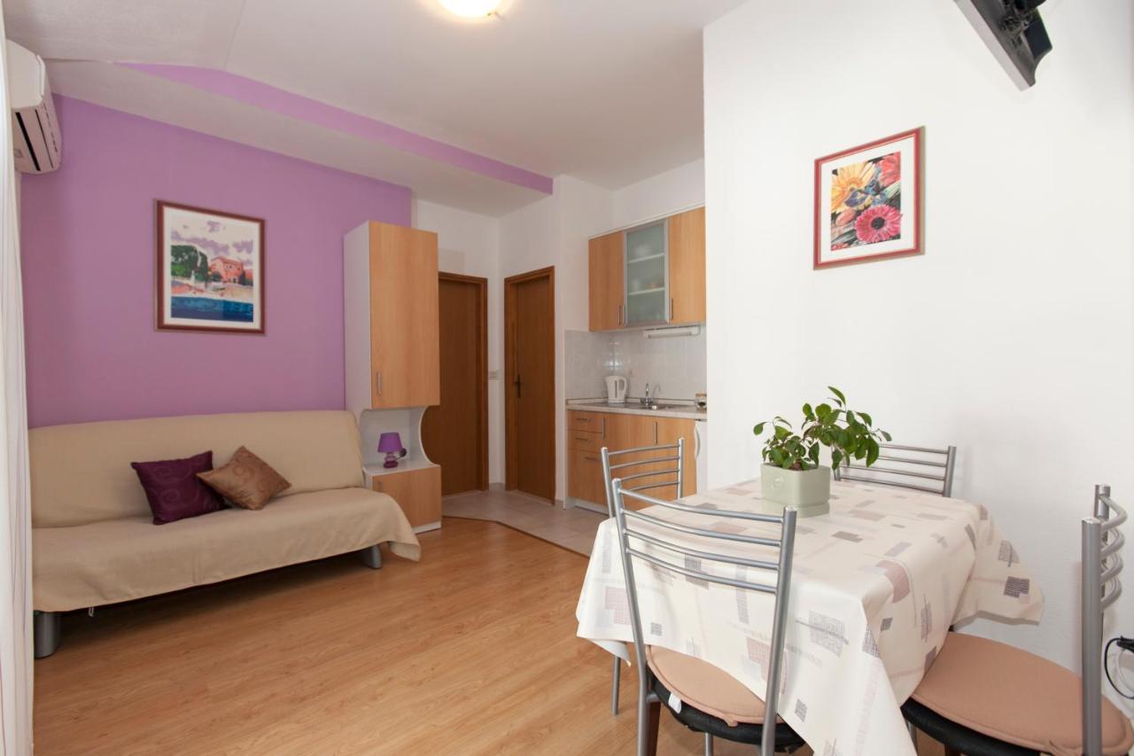 Apartmani Iva Tučepi Εξωτερικό φωτογραφία