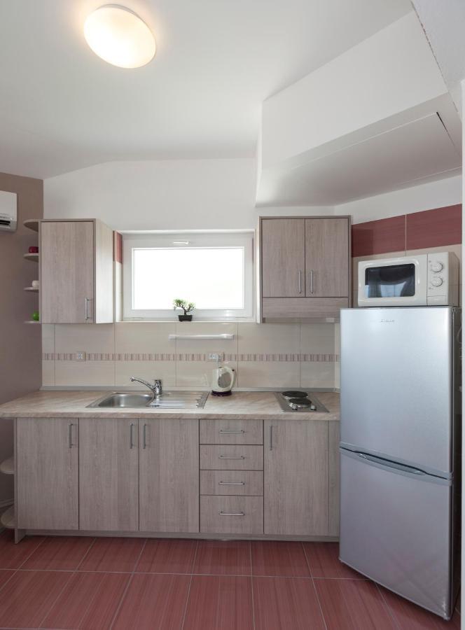 Apartmani Iva Tučepi Εξωτερικό φωτογραφία
