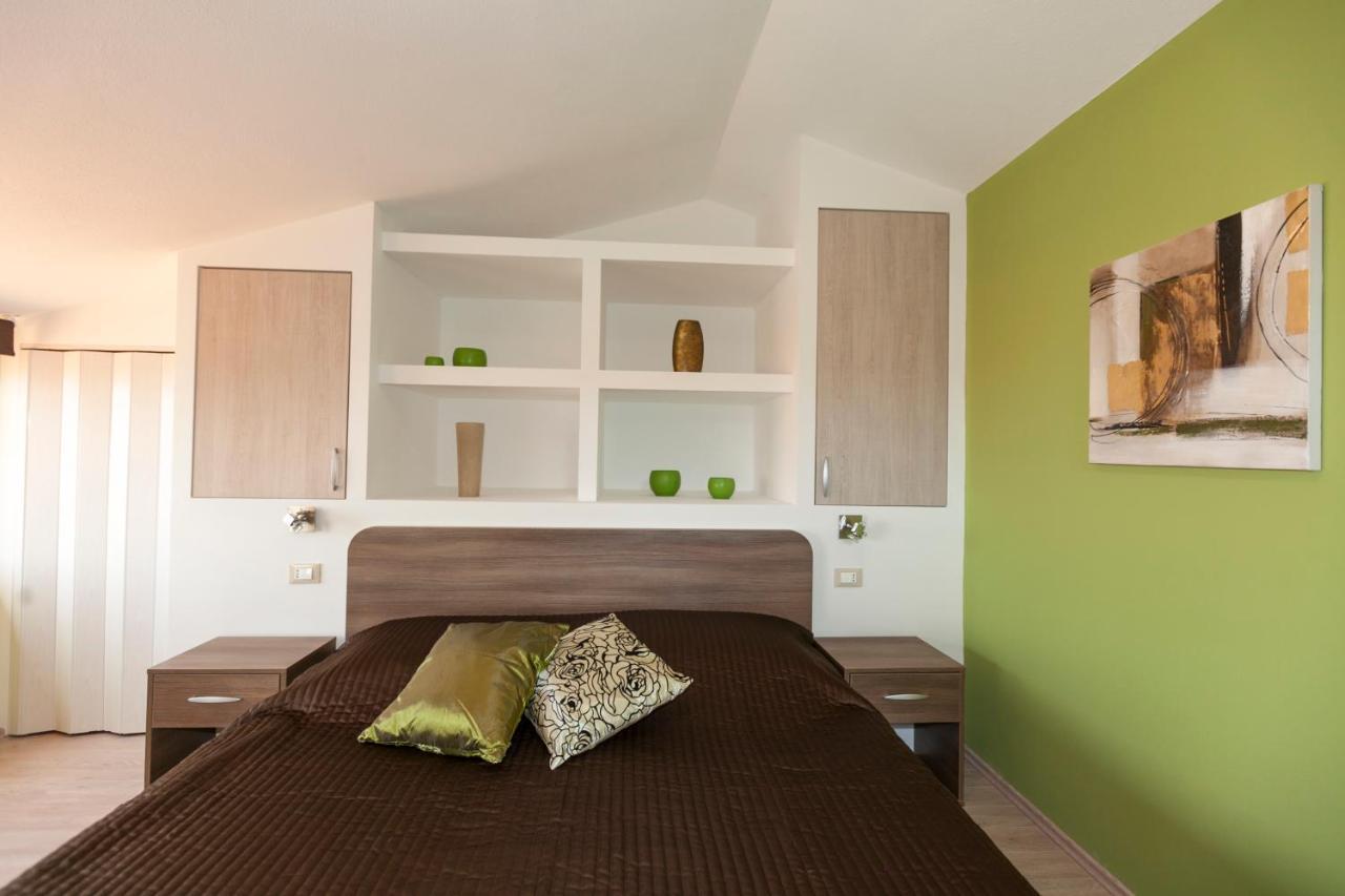 Apartmani Iva Tučepi Εξωτερικό φωτογραφία
