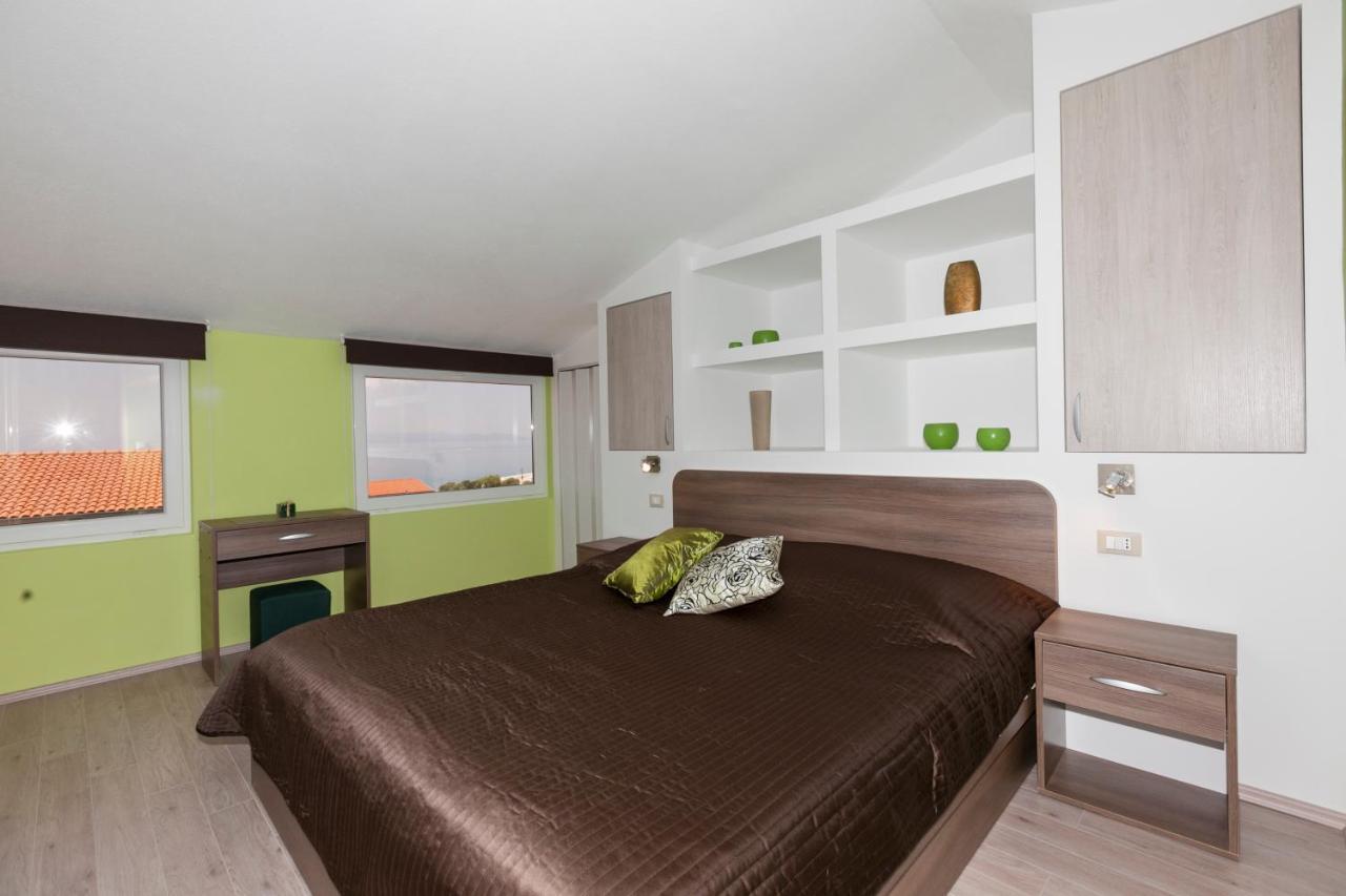 Apartmani Iva Tučepi Εξωτερικό φωτογραφία