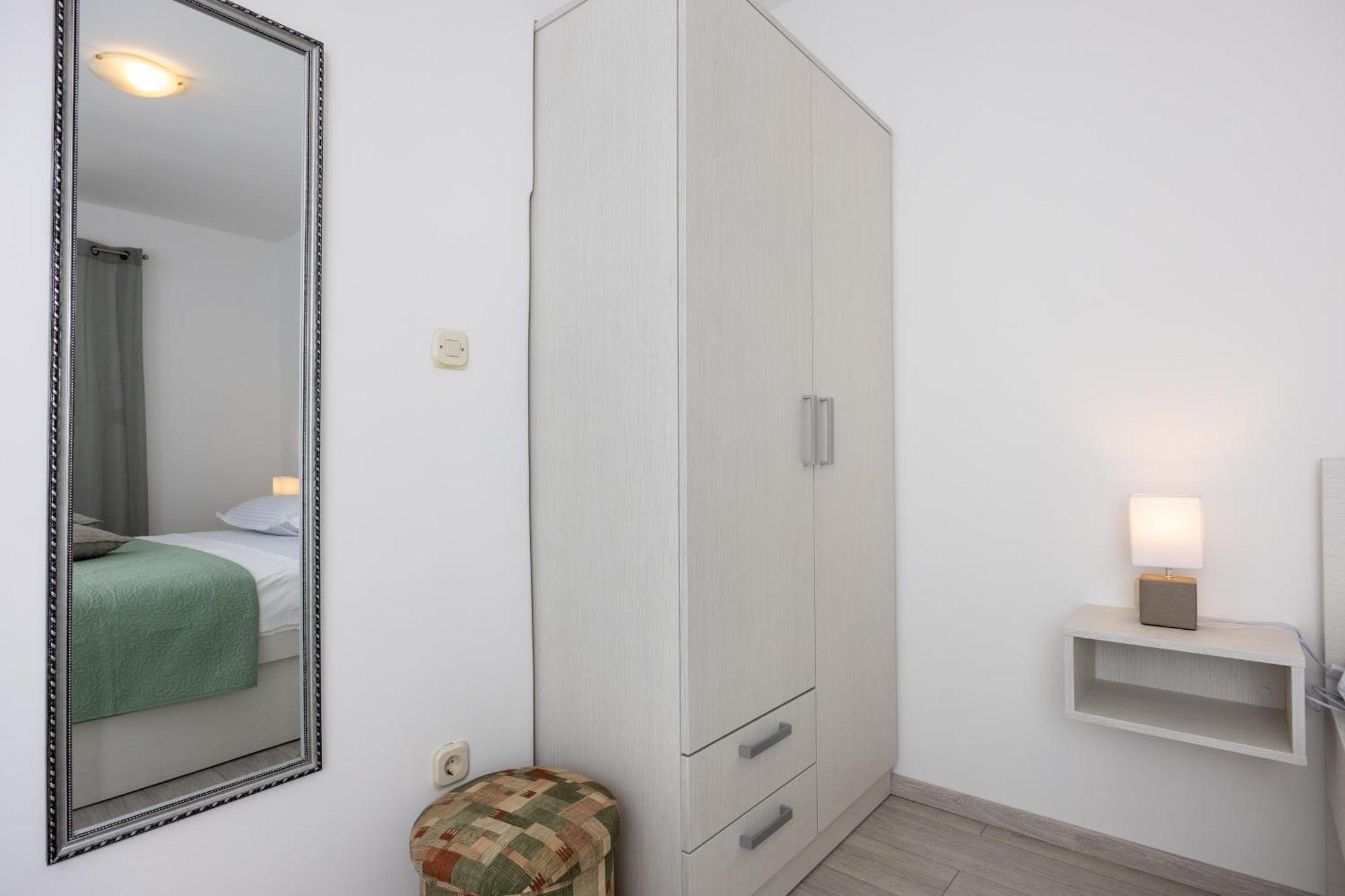 Apartmani Iva Tučepi Εξωτερικό φωτογραφία