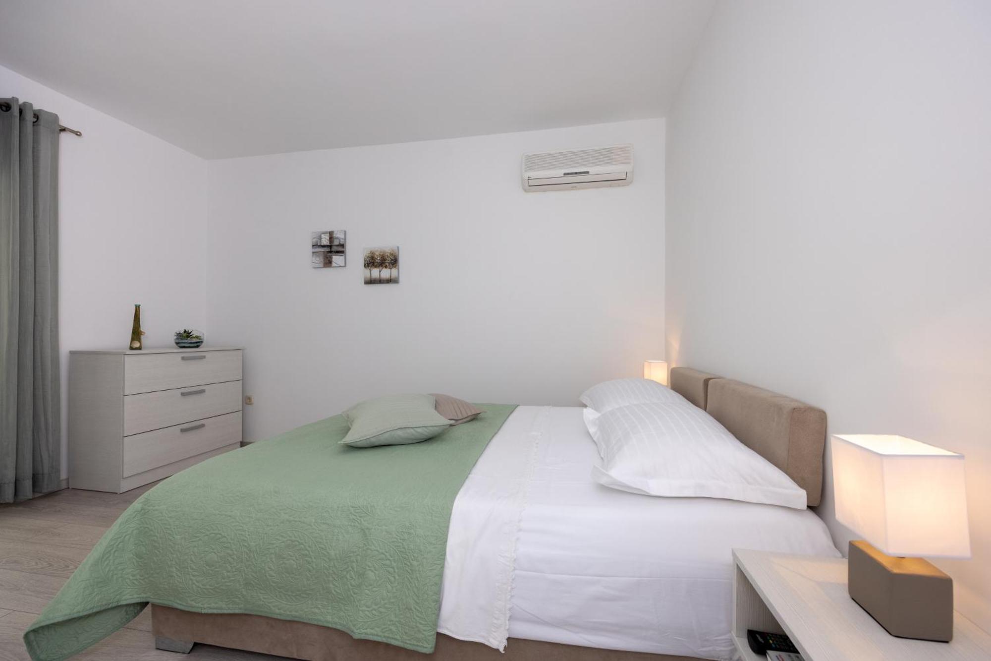 Apartmani Iva Tučepi Εξωτερικό φωτογραφία