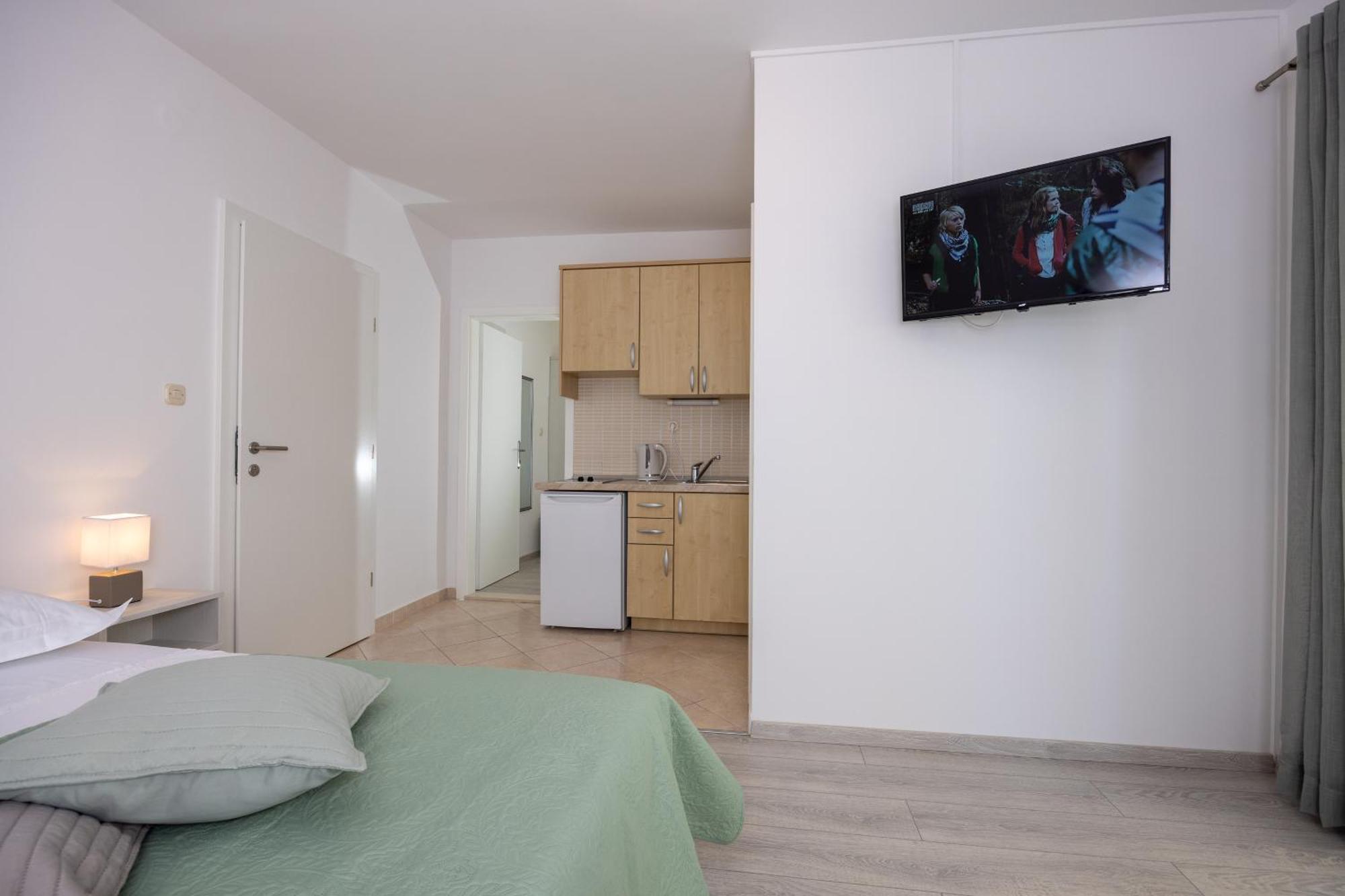 Apartmani Iva Tučepi Εξωτερικό φωτογραφία
