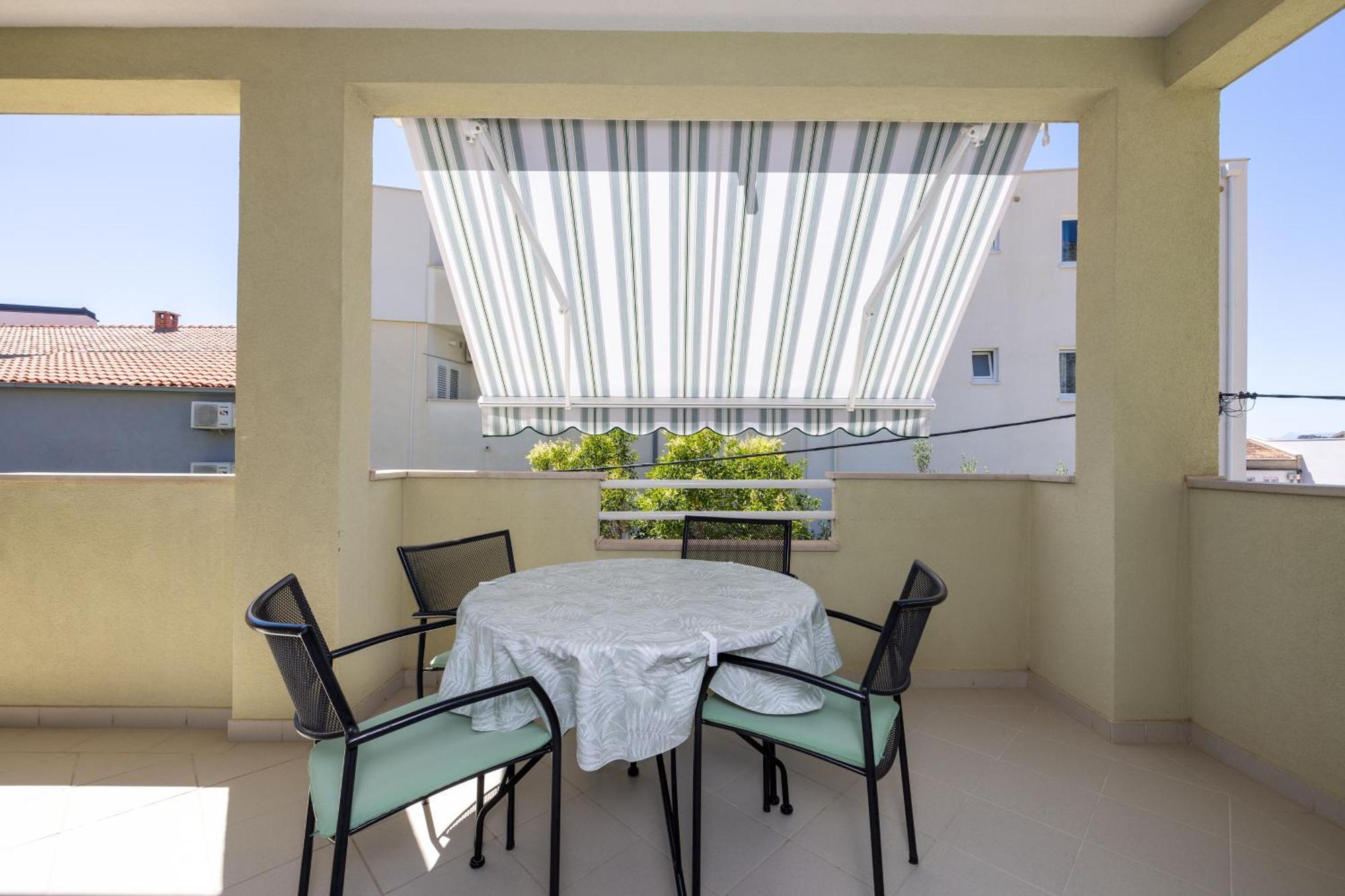 Apartmani Iva Tučepi Εξωτερικό φωτογραφία